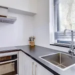 Holiday home 4 - Persoons Lakeside 47 Ewijk