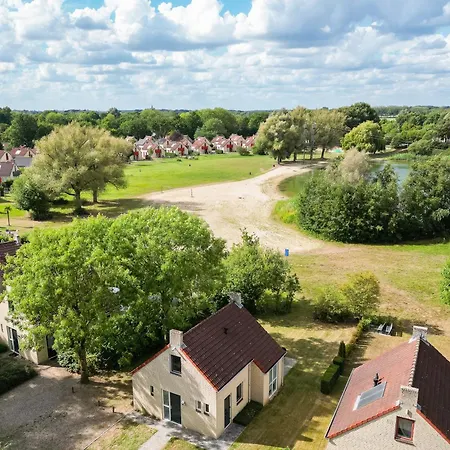 Holiday home 4 - Persoons Lakeside 47 Ewijk