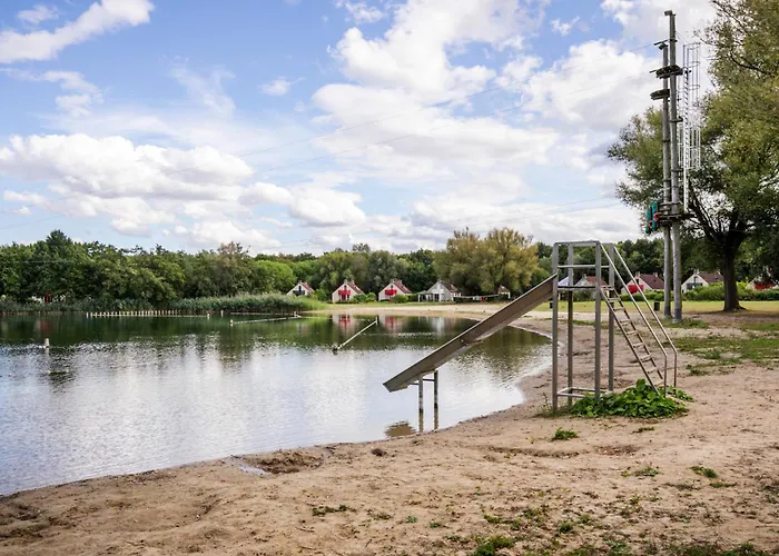 Ferienhaus 4 - Persoons Lakeside 47